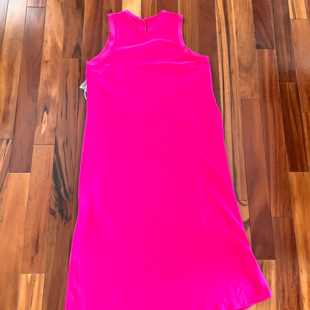 Sleeveless Maxi Dress in Bright Pink - Picture 3 of 7
